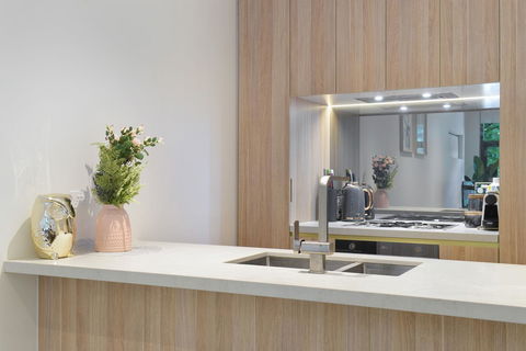 Luxury Home Hotel Next To Darling Harbour - Gold Coast 4U 3