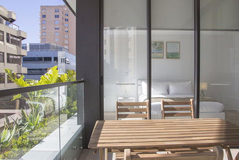 Cozy Apartment With Harbour Bridge View In Bondi - Gold Coast 4U 6