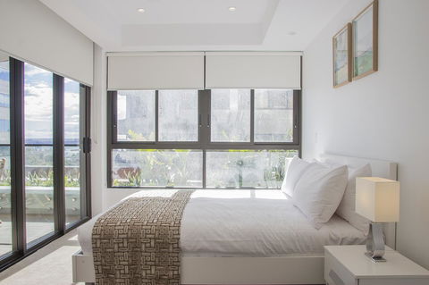 Cozy Apartment With Harbour Bridge View In Bondi - Gold Coast 4U 5