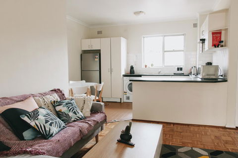 Lotus Stay Manly - Apartment 29B - Gold Coast 4U 3