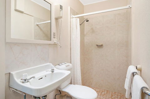Black Dolphin Resort Motel & Apartments - Accommodation Gold Coast 17