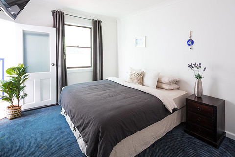 Jet Flamingo - Accommodation Gold Coast 3