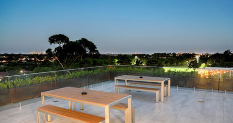 Studio 8 Residences - Adults Only - Gold Coast 4U 6