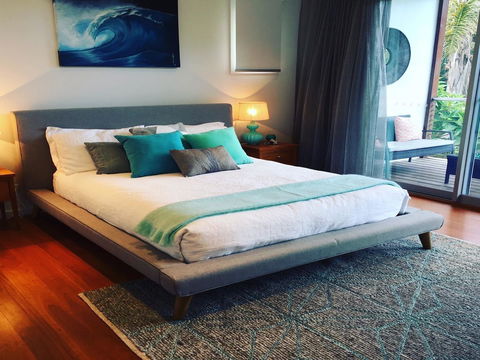 Drifted Away - Gold Coast 4U 3