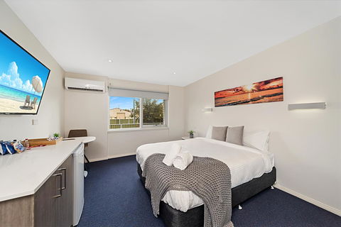 Carlton Suites - Gold Coast 4U 23