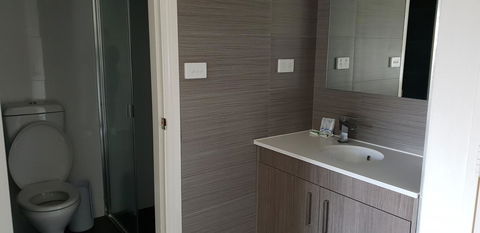 Carlton Suites - Gold Coast 4U 11