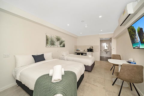 Carlton Suites - Gold Coast 4U 0