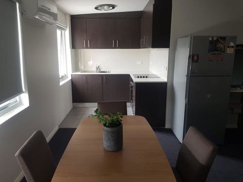 Carlton Suites - Gold Coast 4U 33