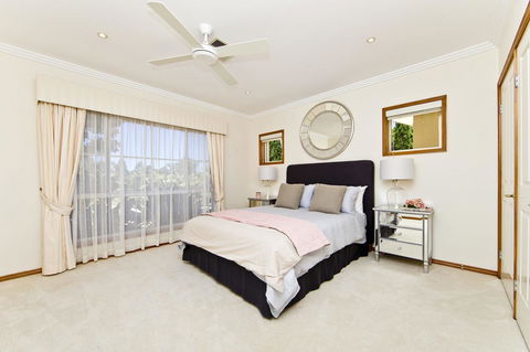 One Mile Mansion - Private Coastal Retreat FREE FAMILY ADVENTURE PASS - Gold Coast 4U 14