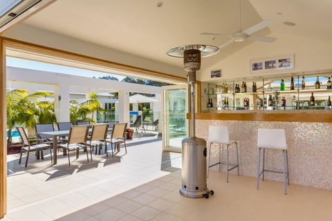 One Mile Mansion - Private Coastal Retreat FREE FAMILY ADVENTURE PASS - Gold Coast 4U 19