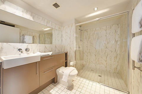 Wyndel Apartments North Sydney - Harbour Watch - Accommodation Gold Coast 5