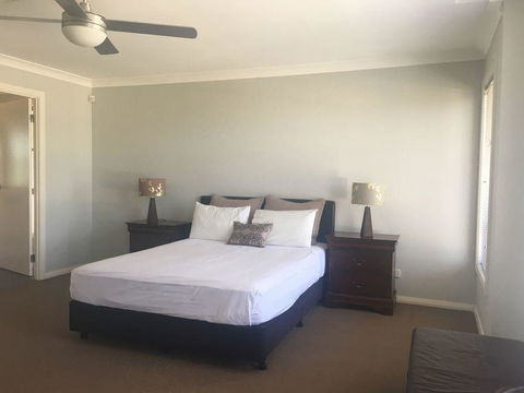 Sydney Amazing Holiday Home Bridal BnB - Gold Coast 4U 8