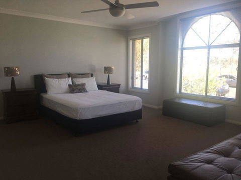 Sydney Amazing Holiday Home Bridal BnB - Gold Coast 4U 7