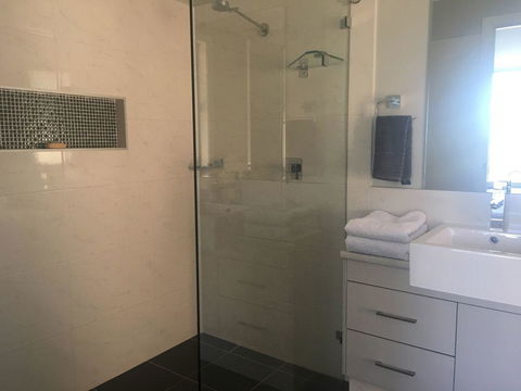 Sydney Amazing Holiday Home Bridal BnB - Gold Coast 4U 12