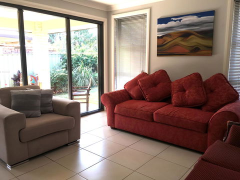 Sydney Amazing Holiday Home Bridal BnB - Gold Coast 4U 0