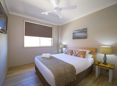 Marty's @ Little Beach - Accommodation Gold Coast 20