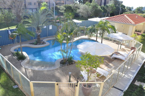 Marty's @ Little Beach - Accommodation Gold Coast 0