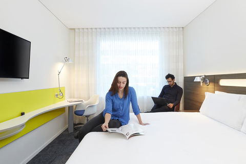 Holiday Inn Express Sydney Macquarie Park, An IHG Hotel - Gold Coast 4U 34
