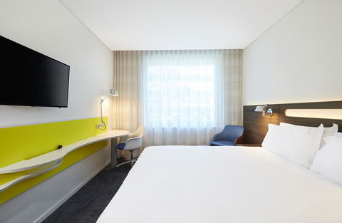 Holiday Inn Express Sydney Macquarie Park, An IHG Hotel - Gold Coast 4U 29