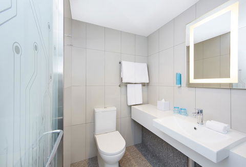 Holiday Inn Express Sydney Macquarie Park, An IHG Hotel - Gold Coast 4U 42