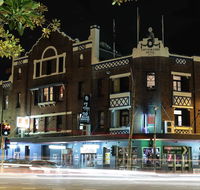 Clover Backpackers - Accommodation Gold Coast