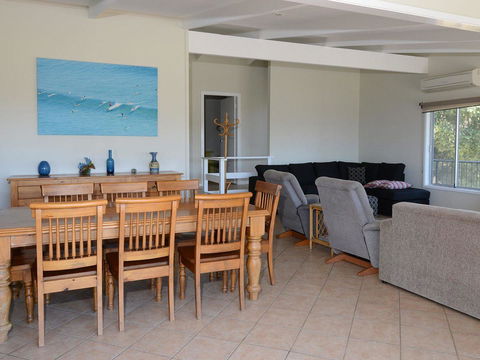 2 Cliff Road - Accommodation Gold Coast 3