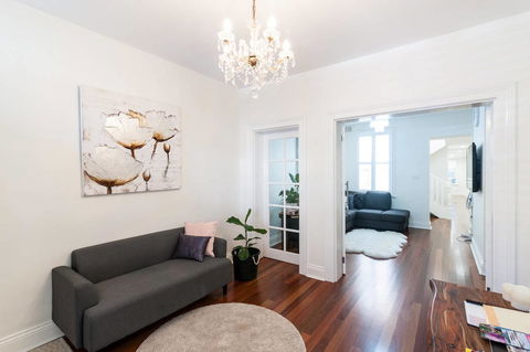 The Rocksberry - Accommodation Gold Coast 2