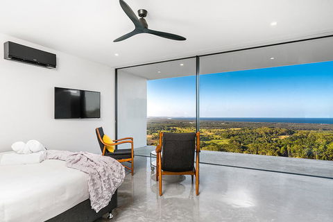 Sundays At Byron - Gold Coast 4U 24