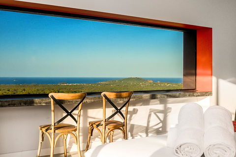 Sundays At Byron - Gold Coast 4U 4