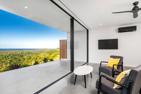 Sundays At Byron - Gold Coast 4U 28