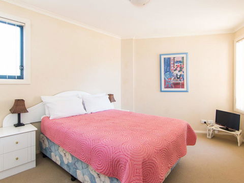 Millennium 102 With Pool In Complex - 1 Gold Coast 1