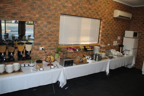 Hume Country Motor Inn - Gold Coast 4U 7