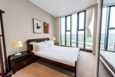 180Â° Water View Three Bedroom (wooden Furniture) - Gold Coast 4U 18