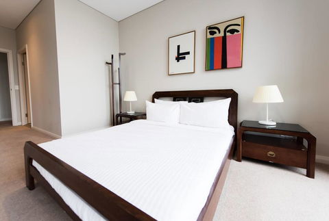 180Â° Water View Three Bedroom (wooden Furniture) - Gold Coast 4U 28