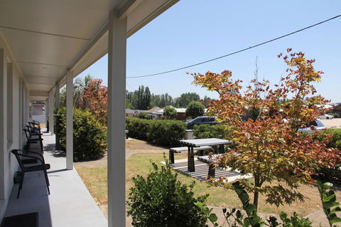 Tumut Apartments - Accommodation Gold Coast 13