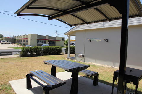 Tumut Apartments - Accommodation Gold Coast 18