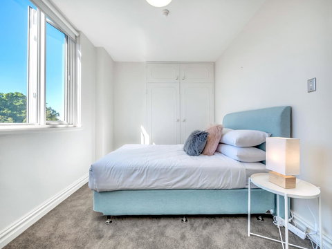 Panoramic Harbour Views And Unbeatable Comfort - 1 Gold Coast 9