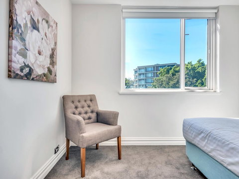 Panoramic Harbour Views And Unbeatable Comfort - 1 Gold Coast 13