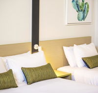 Nightcap at Hume Hotel - Gold Coast 4U