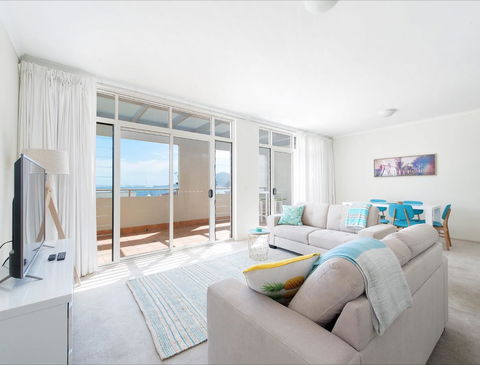 Seaspray Villa 5 - Gold Coast 4U 3