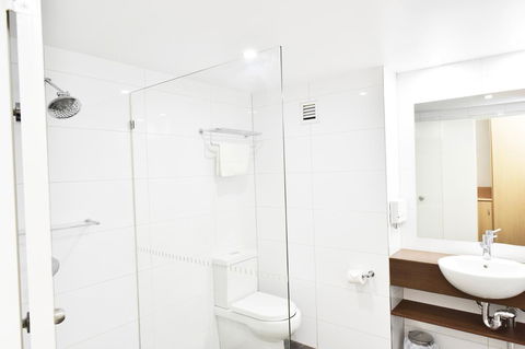 Diplomat Hotel Alice Springs - Gold Coast 4U 18