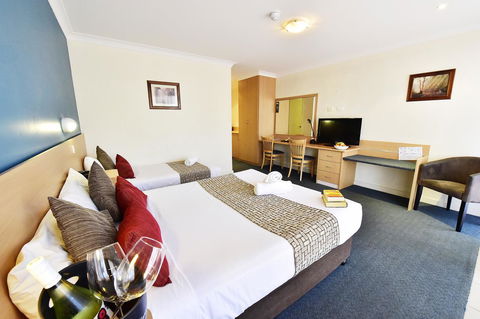 Diplomat Hotel Alice Springs - Gold Coast 4U 13