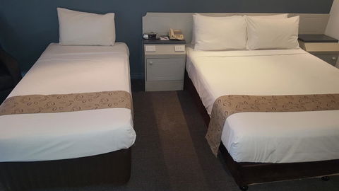 Stay At Alice Springs Hotel - Gold Coast 4U 12