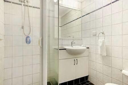 Central Studio, Darwin CBD Northern Territory - Accommodation Gold Coast 9