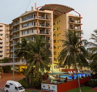 Cullen Bay Resorts - Accommodation Gold Coast