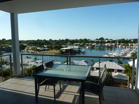 Cullen Bay Resorts - Accommodation Gold Coast 20