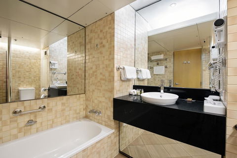 DoubleTree By Hilton Esplanade Darwin - Accommodation Gold Coast 11