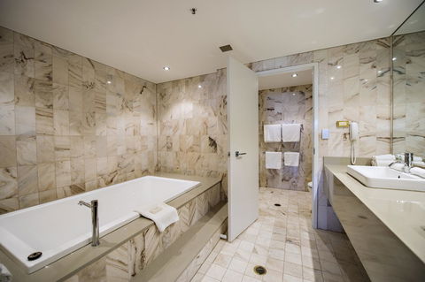 Hilton Darwin - Accommodation Gold Coast 35