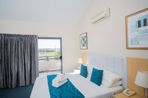 Corrigans Cove - Gold Coast 4U 4