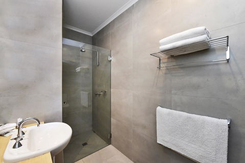 Mercure Alice Springs Resort - Gold Coast 4U 18